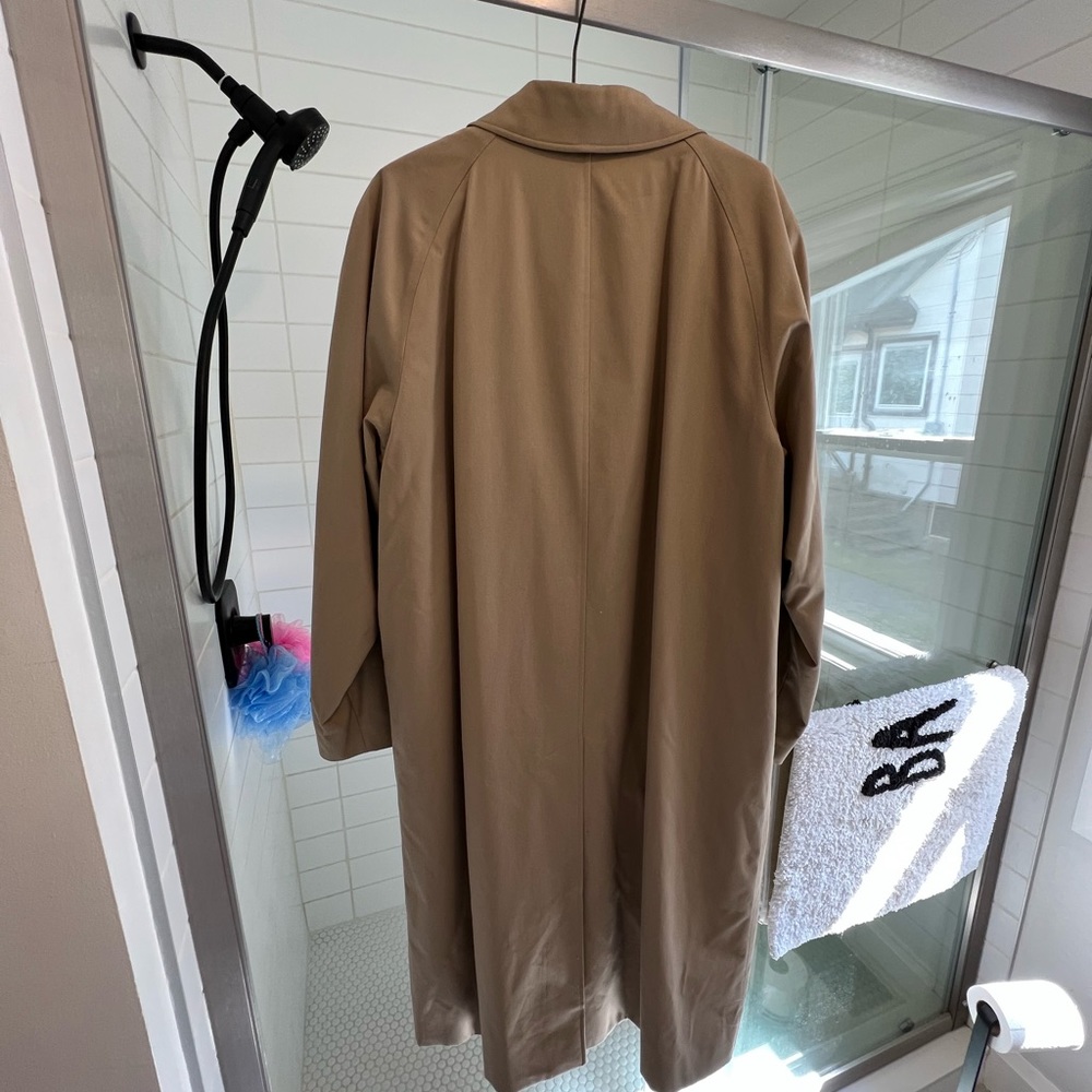 Burberry Tan Trench Coat - Picture 13 of 13